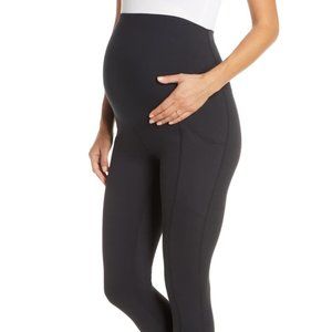 NWT - Live in Pocket 7/8 Maternity Leggings